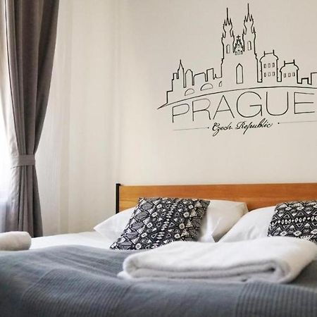 Thai Sun Hostel Πράγα Εξωτερικό φωτογραφία