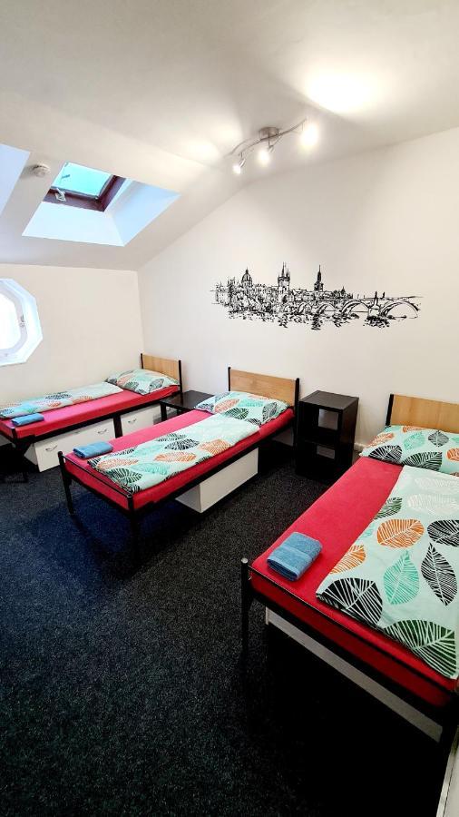 Thai Sun Hostel Πράγα Εξωτερικό φωτογραφία